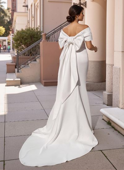 Plus Size Trumpet/Mermaid Off-The-Shoulder Satin Wedding Dresses With Bow(s)