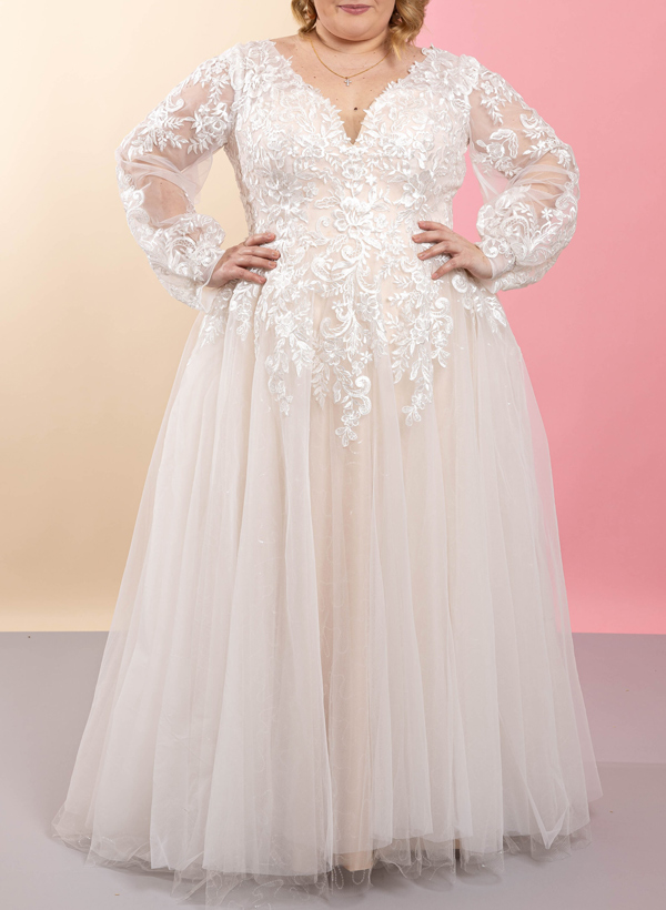 Plus Size A-Line V-Neck Floor-Length Tulle Wedding Dresses With Lace