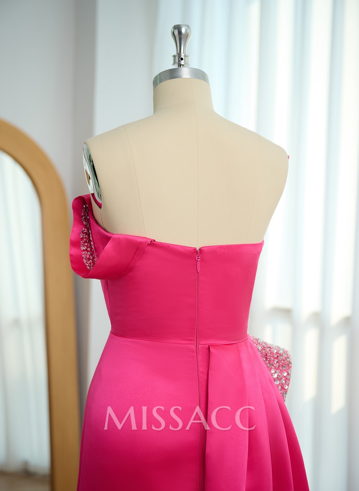 Sheath/Column One-Shoulder Sweep Train Satin Bridesmaid Dresses With Rhinestone