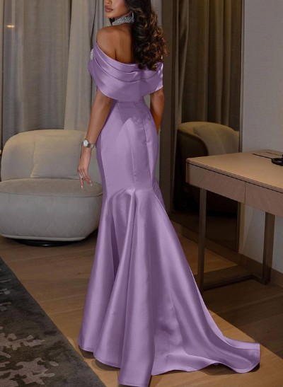 Trumpet/Mermaid Halter Sleeveless Sweep Train Satin Bridesmaid Dresses With Split Front