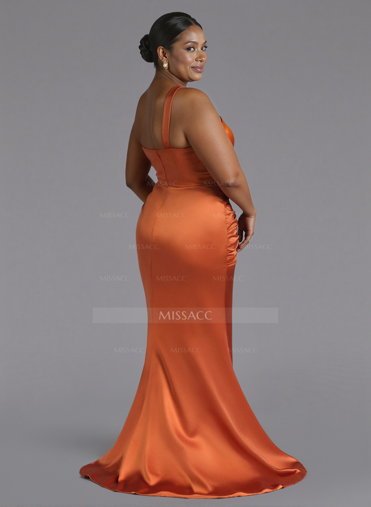 Trumpet/Mermaid One-Shoulder Sweep Train Silk Like Satin Bridesmaid Dresses With High Split