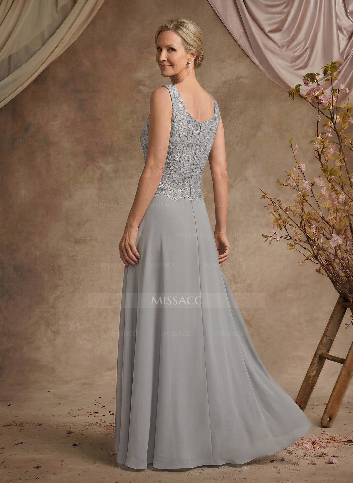 Sheath/Column Lace(Non-Stretch)/Chiffon(Non-Stretch) Mother Of The Bride Dresses With Lace