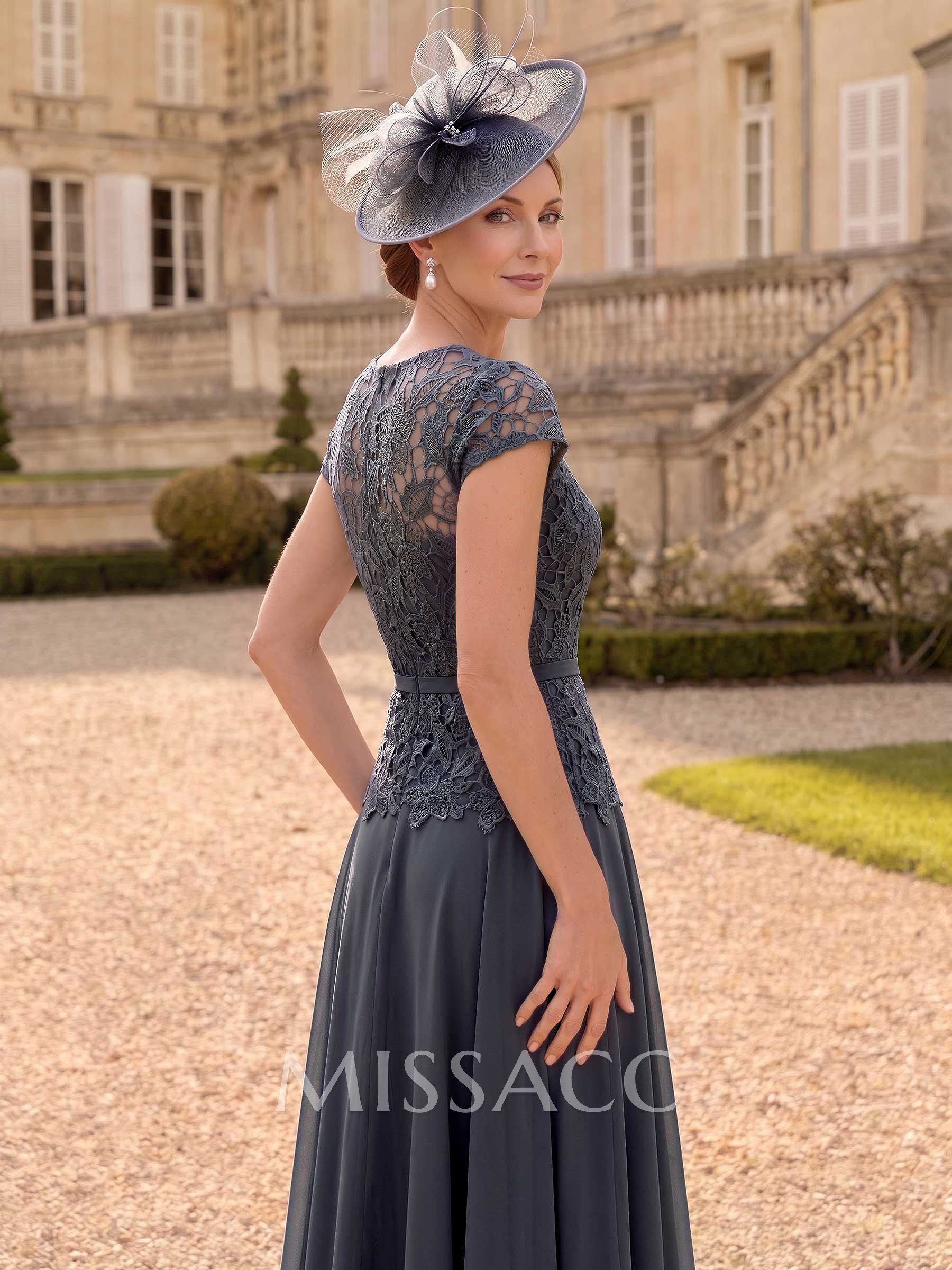 A-Line Chiffon(Non-Stretch) Mother Of The Bride Dresses With Appliques Lace A-Line Chiffon(Non-Stretch) Mother Of The Bride Dresses With Appliques Lace
