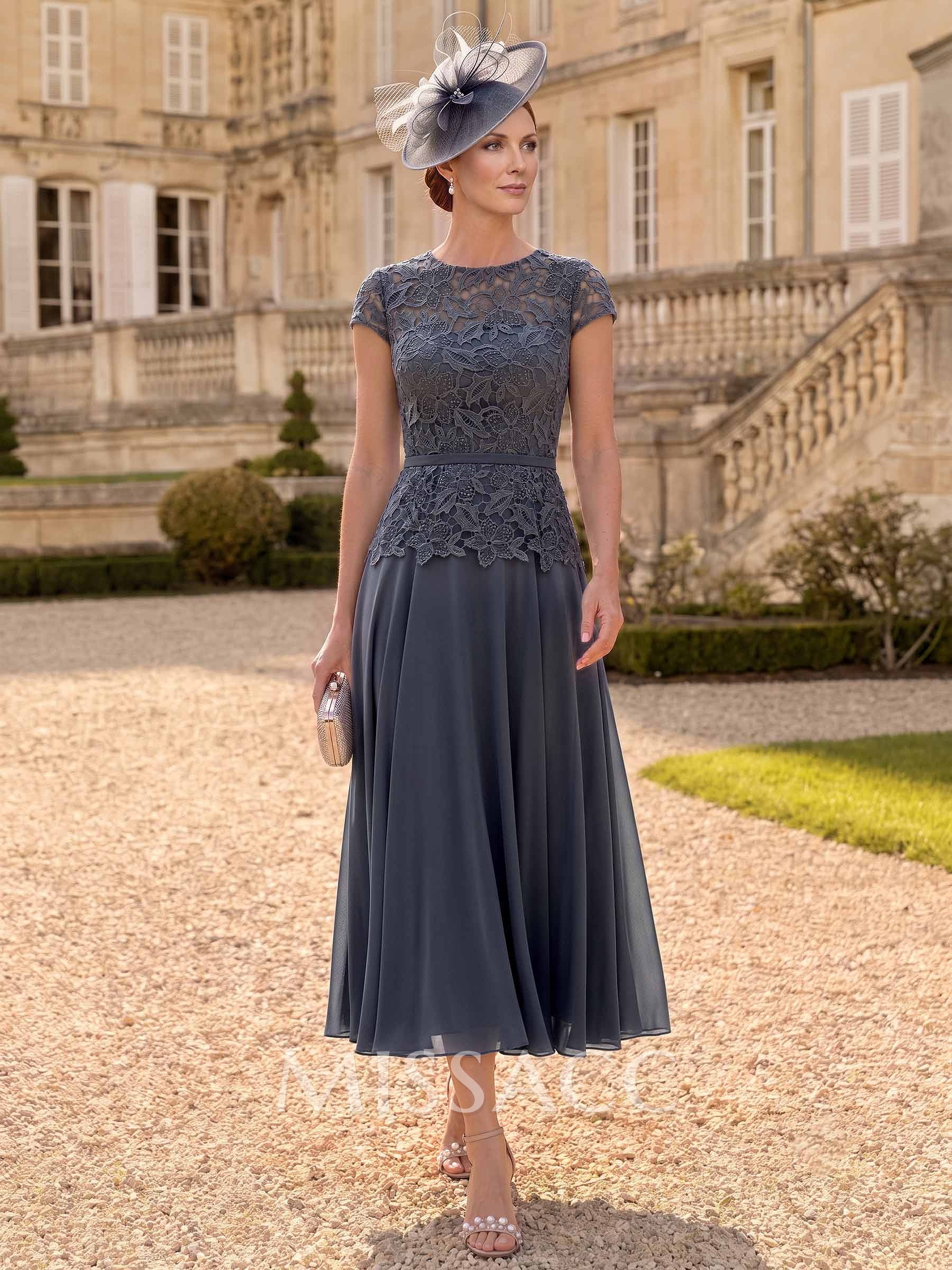 A-Line Chiffon(Non-Stretch) Mother Of The Bride Dresses With Appliques Lace A-Line Chiffon(Non-Stretch) Mother Of The Bride Dresses With Appliques Lace