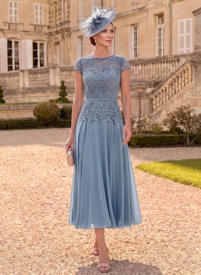A-Line Chiffon(Non-Stretch) Mother Of The Bride Dresses With Appliques Lace