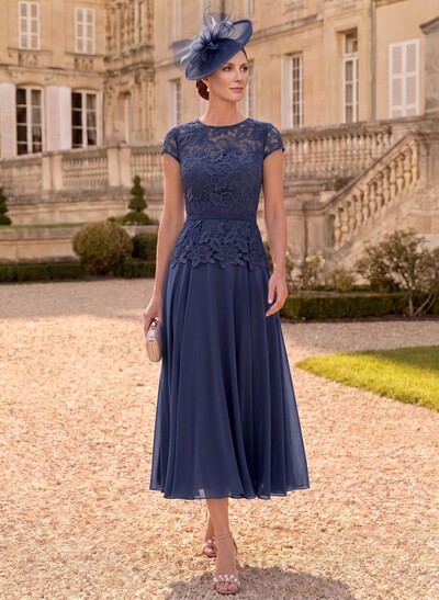 A-Line Chiffon(Non-Stretch) Mother Of The Bride Dresses With Appliques Lace