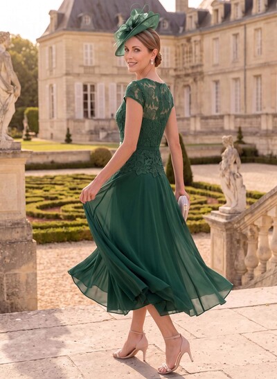 A-Line Chiffon(Non-Stretch) Mother Of The Bride Dresses With Appliques Lace