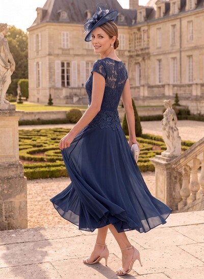 A-Line Chiffon(Non-Stretch) Mother Of The Bride Dresses With Appliques Lace