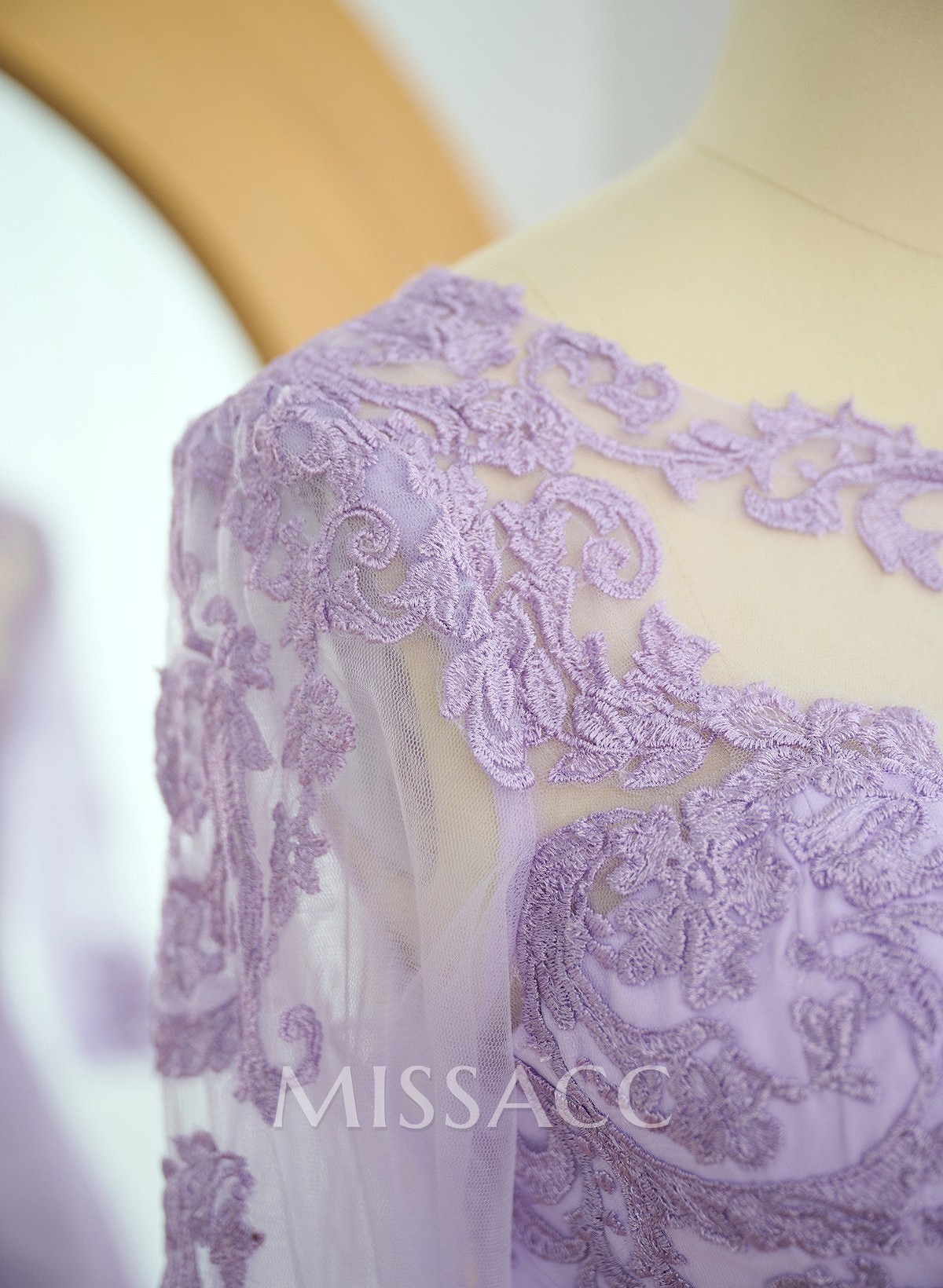 A-Line Chiffon Mother Of The Bride Dresses With Appliques Lace