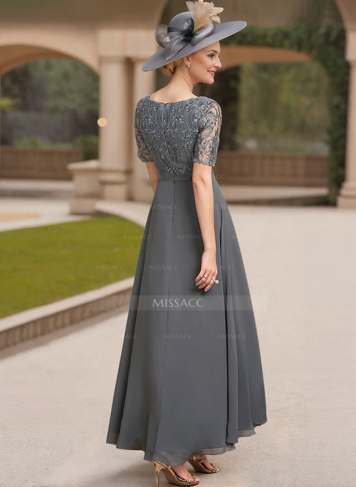 A-Line V-Neck Short Sleeves Chiffon Mother Of The Bride Dresses With Lace