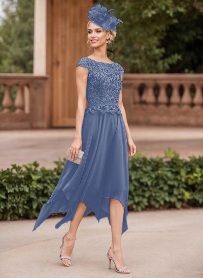 A-Line Scoop Neck Asymmetrical Chiffon Mother Of The Bride Dresses With Lace