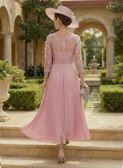 A-Line Scoop Neck Chiffon Mother Of The Bride Dresses With Lace/Pleated