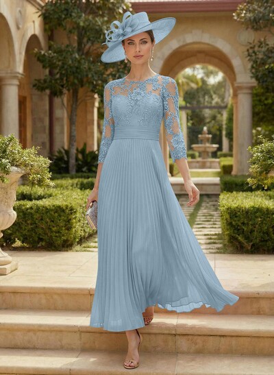 A-Line Scoop Neck Chiffon Mother Of The Bride Dresses With Lace/Pleated