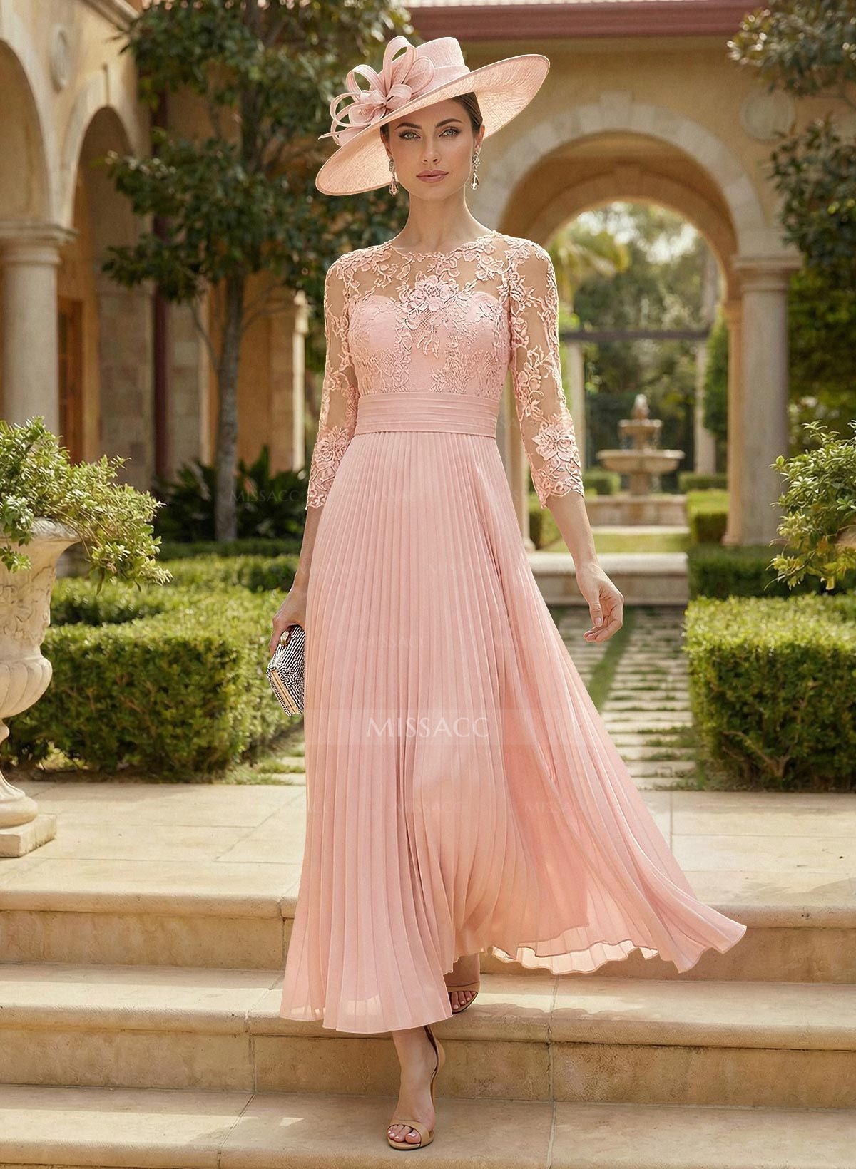 A-Line Scoop Neck Chiffon Mother Of The Bride Dresses With Lace/Pleated