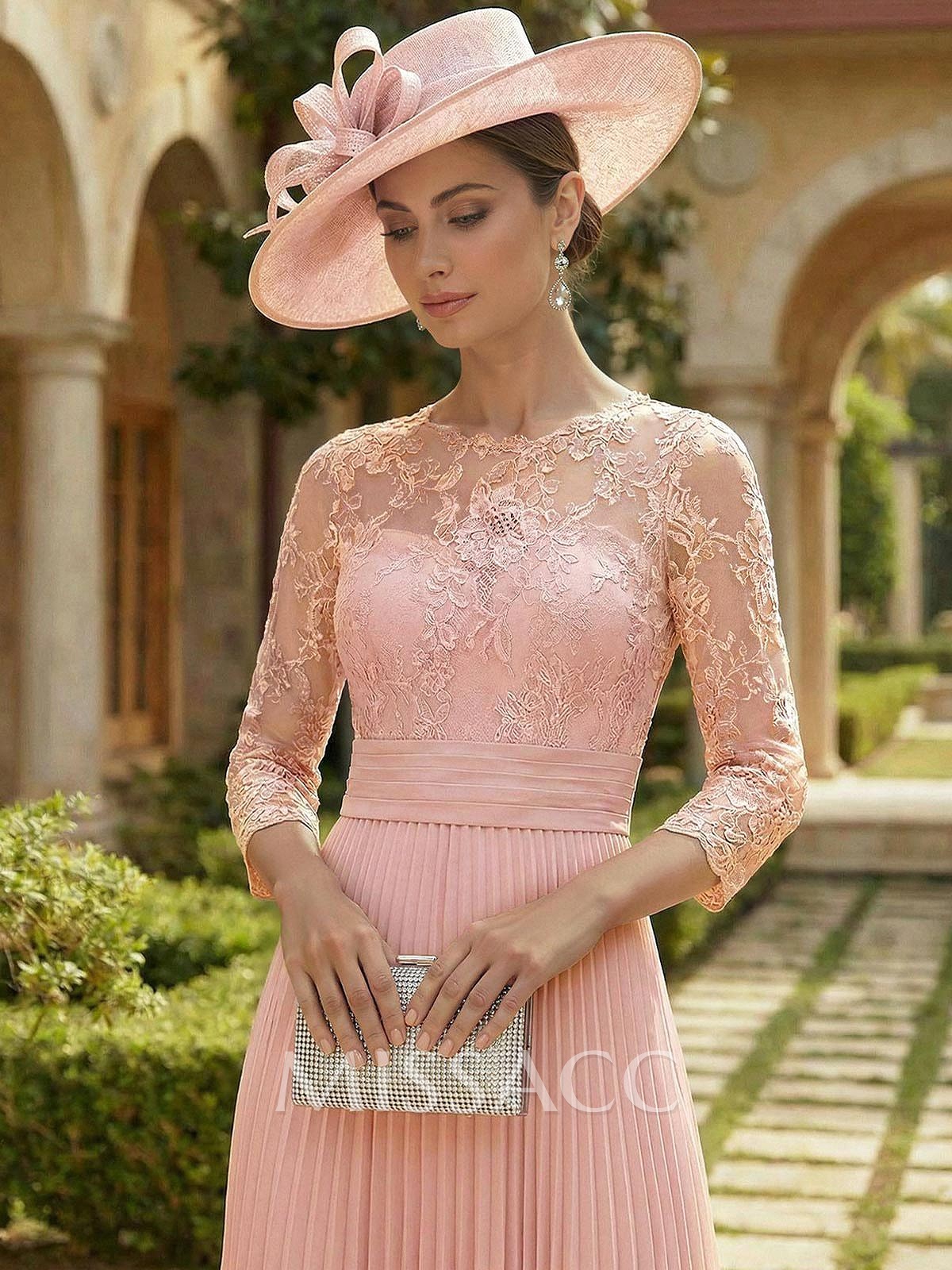 A-Line Scoop Neck Chiffon Mother Of The Bride Dresses With Lace/Pleated A-Line Scoop Neck Chiffon Mother Of The Bride Dresses With Lace/Pleated