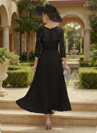 A-Line Scoop Neck Chiffon Mother Of The Bride Dresses With Lace/Pleated