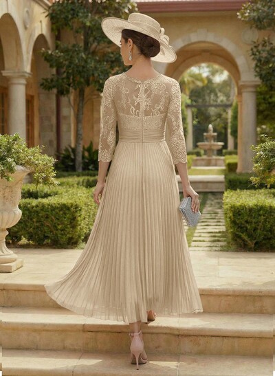 A-Line Scoop Neck Chiffon Mother Of The Bride Dresses With Lace/Pleated