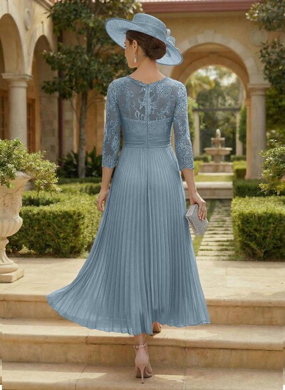A-Line Scoop Neck Chiffon Mother Of The Bride Dresses With Lace/Pleated