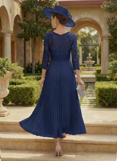A-Line Scoop Neck Chiffon Mother Of The Bride Dresses With Lace/Pleated
