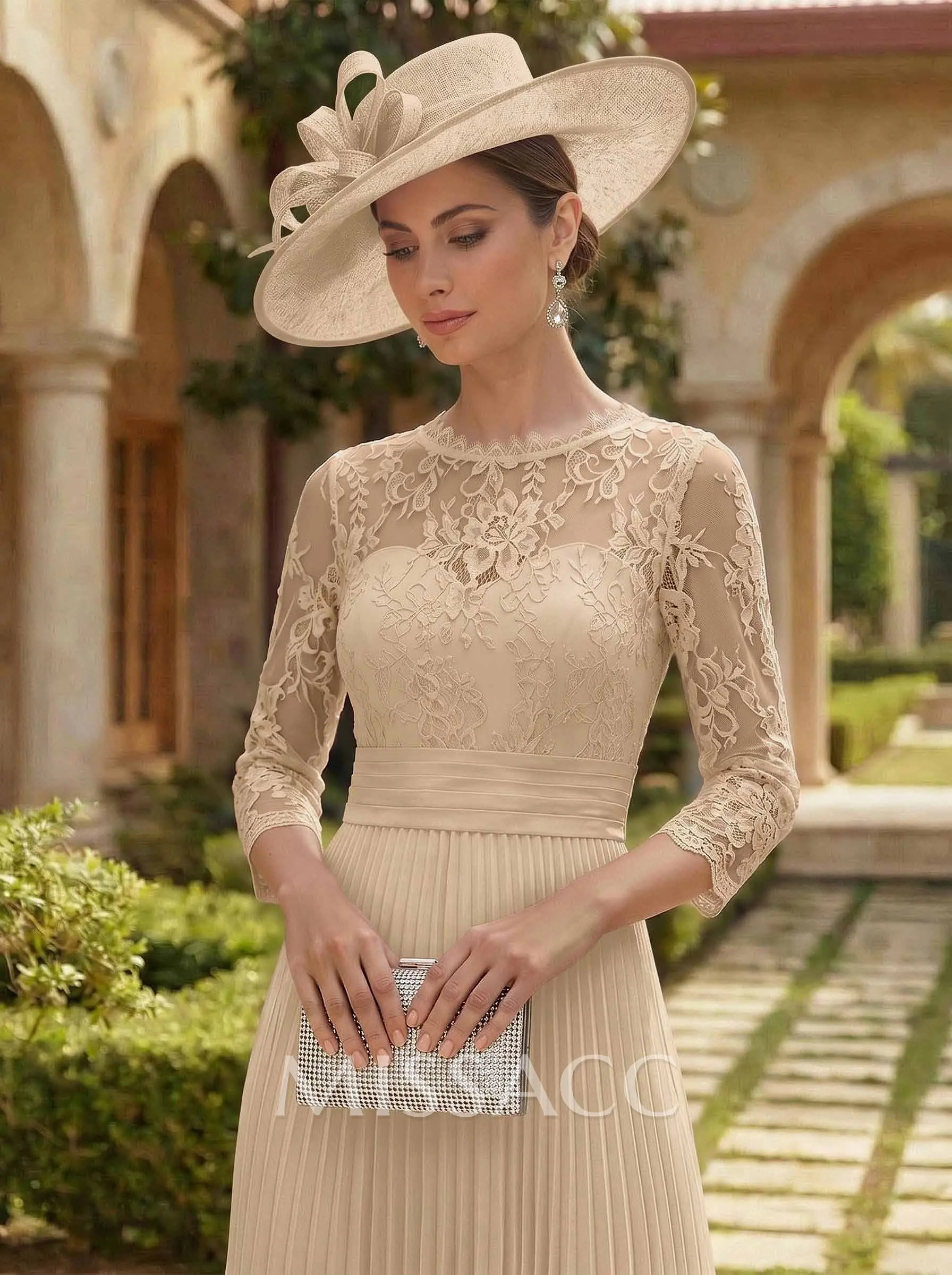 A-Line Scoop Neck Chiffon Mother Of The Bride Dresses With Lace