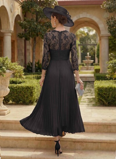 A-Line Scoop Neck Chiffon Mother Of The Bride Dresses With Lace/Pleated