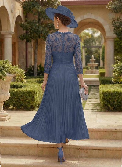A-Line Scoop Neck Chiffon Mother Of The Bride Dresses With Lace/Pleated