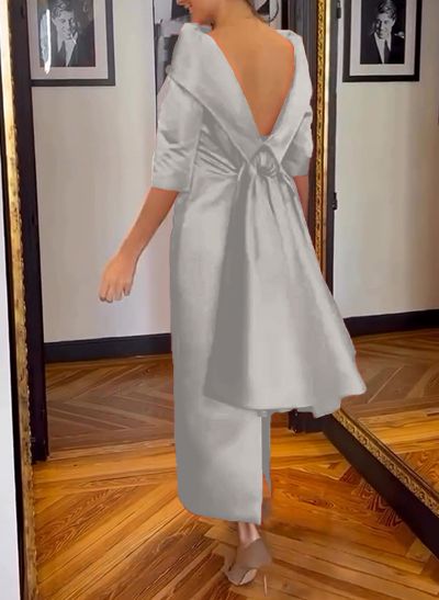 Sheath/Column Scoop Neck Satin Mother Of The Bride Dresses With Bow(s)