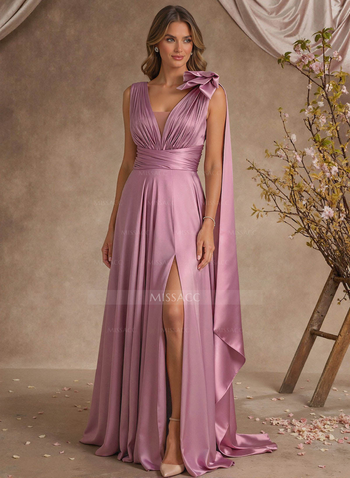 A-Line V-Neck Silk Like Satin Mother Of The Bride Dresses With Split Front/Bow(s)