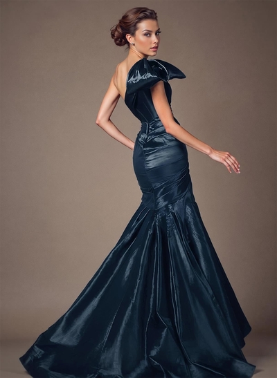 Trumpet/Mermaid One-Shoulder Satin Mother Of The Bride Dresses With Bow(s)