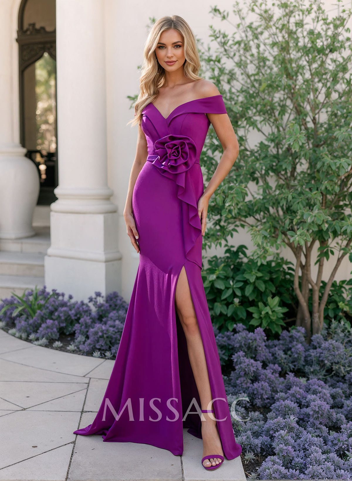 Trumpet/Mermaid Off-The-Shoulder Elastic Satin Mother Of The Bride Dresses With Split Front