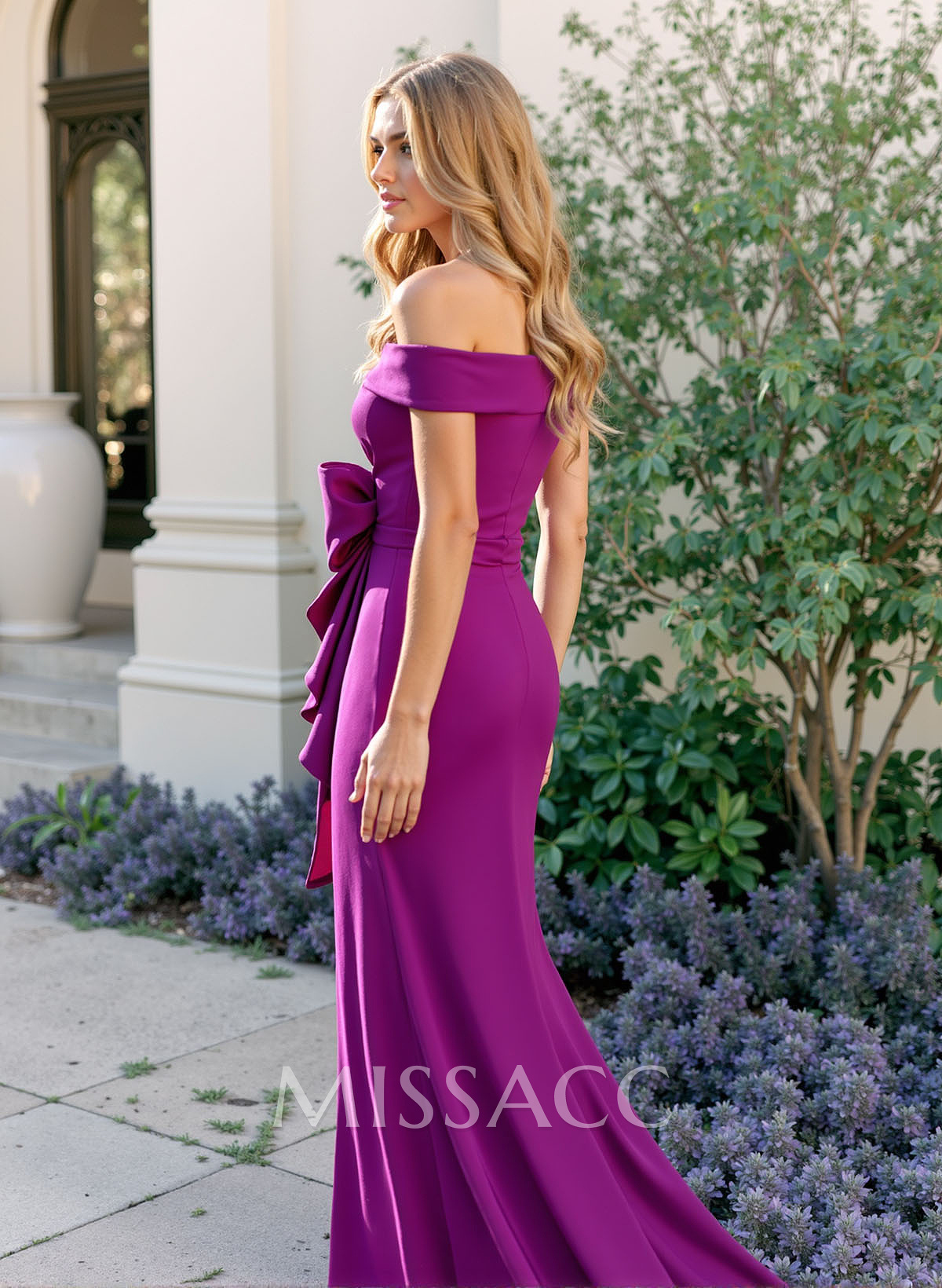 Trumpet/Mermaid Off-The-Shoulder Elastic Satin Mother Of The Bride Dresses With Split Front