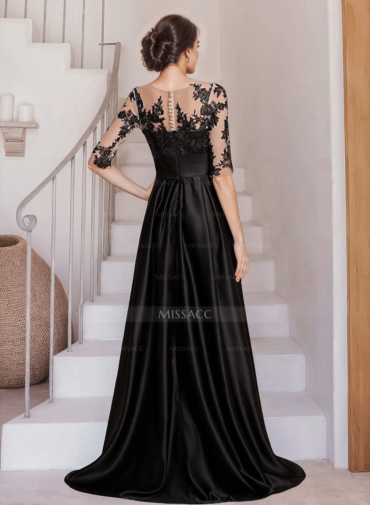 Sheath/Column Illusion Neck Satin/Lace Mother Of The Bride Dresses With Appliques Lace