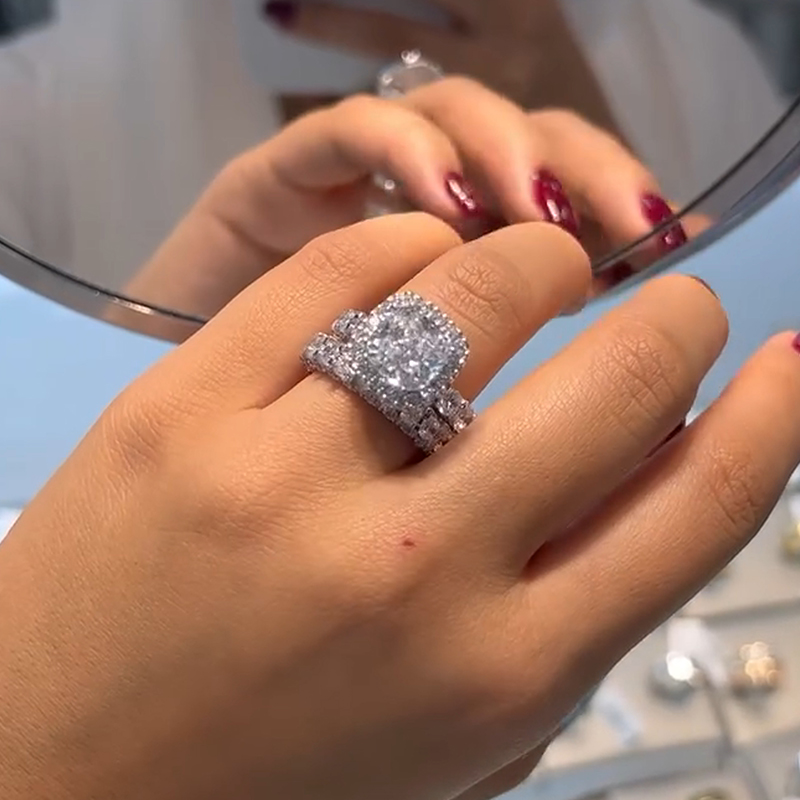 Attractive Crushed Ice Cushion Cut Wedding Ring Set