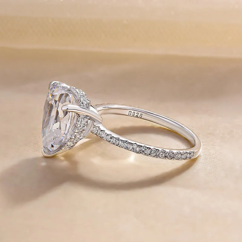 Elegant Heart Cut Engagement Ring For Women In Sterling Silver