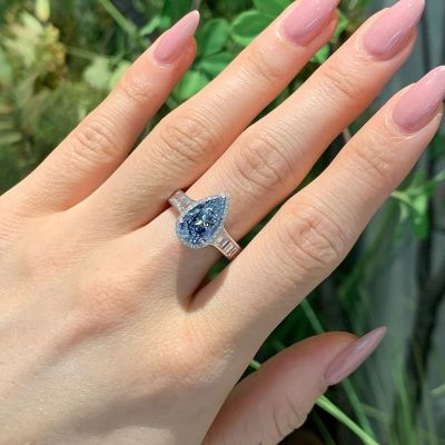 Luxury Aquamarine Blue 3.0 Carat Pear Cut Engagement Ring In Sterling Silver