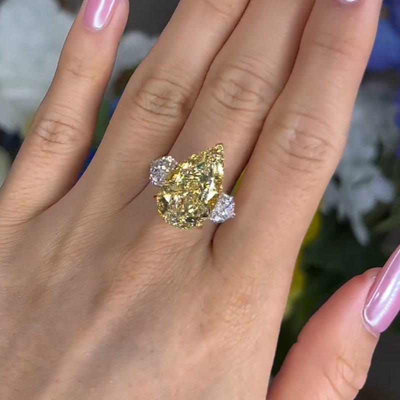 Stunning Pear Shape Yellow Diamond Ring