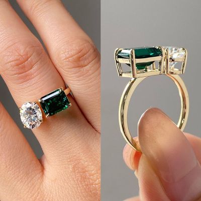 Gorgeous Round Cut And Emerald Cut Simulated Diamond Wedding Ring In Sterling Silver
