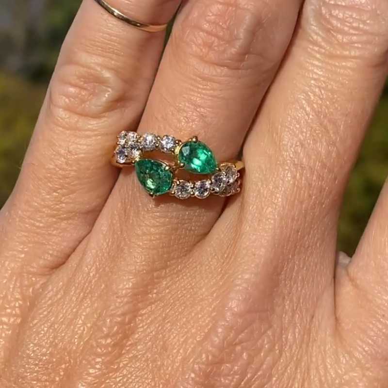 Dazzling Morganite Pear Cut Emerald Wedding Ring