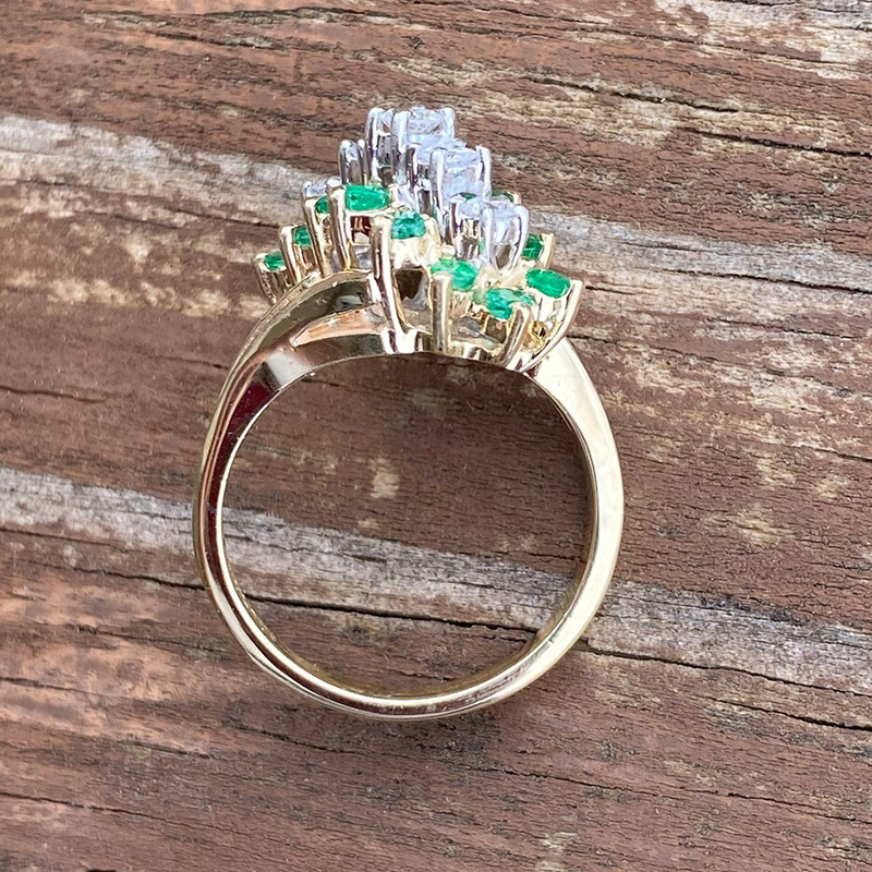 Round Diamond And Emerald Cluster Cocktail Ring 14K Yellow Gold