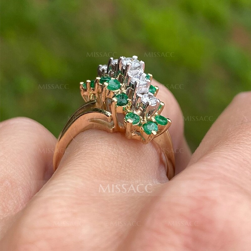 Round Diamond And Emerald Cluster Cocktail Ring 14K Yellow Gold