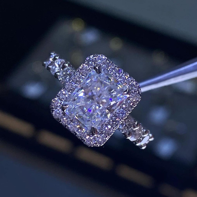 Dazzling Morganite Halo Cushion Cut Engagement Ring