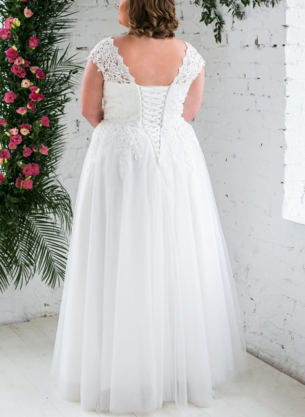 A-Line V-Neck Sleeveless Tulle(Non-Stretch) Plus Size Wedding Dress With Appliques Lace