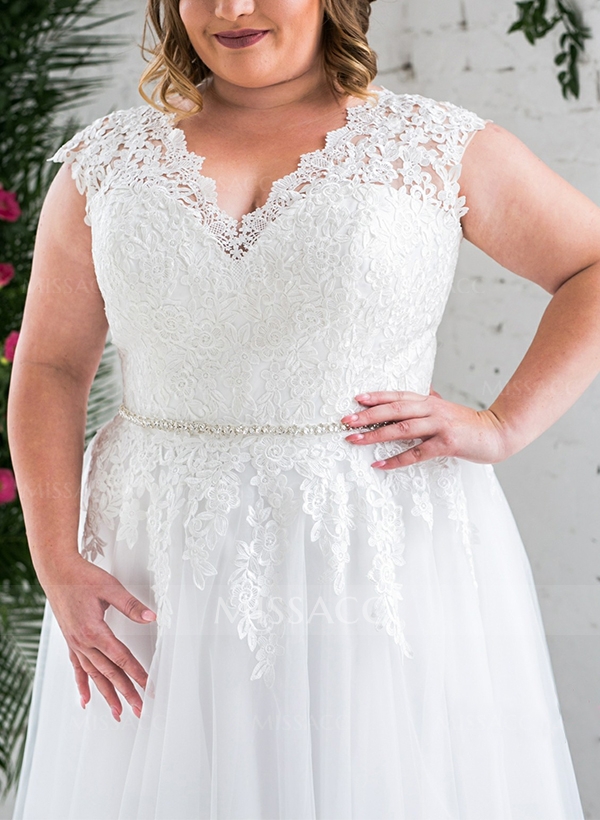 A-Line V-Neck Sleeveless Tulle(Non-Stretch) Plus Size Wedding Dress With Appliques Lace