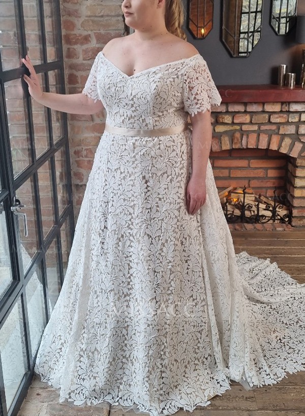 A-Line Off-The-Shoulder Short Sleeves Sweep Train Lace(Non-Stretch) Plus Size Wedding Dress