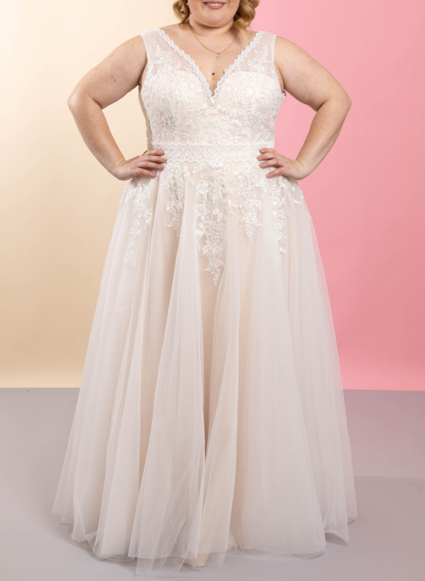 Plus Size A-Line V-Neck Sleeveless Floor-Length Tulle Wedding Dresses With Lace
