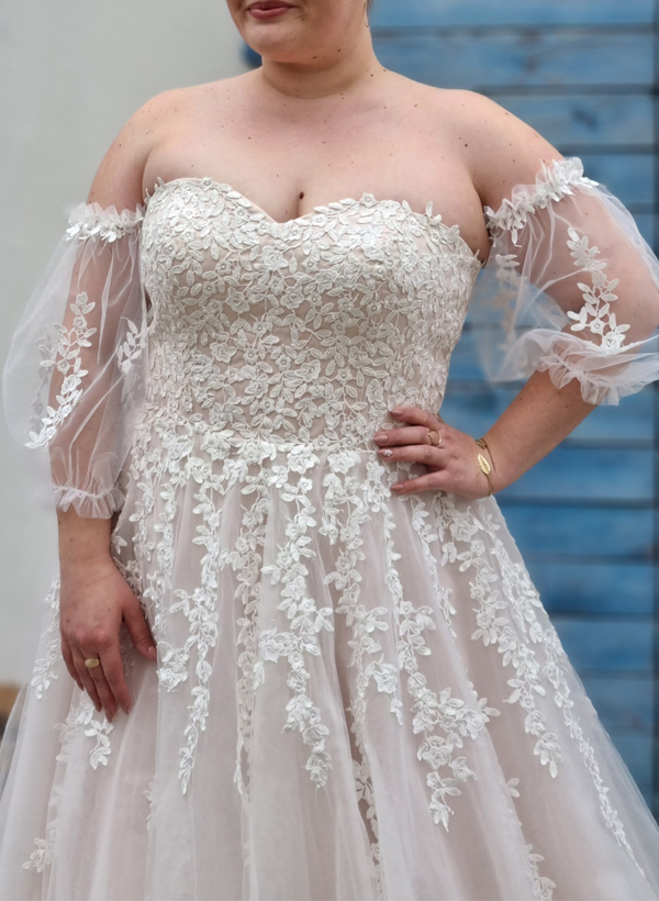 Plus Size A-Line Sweetheart Detachable Sleeves Sweep Train Tulle Wedding Dresses With Lace