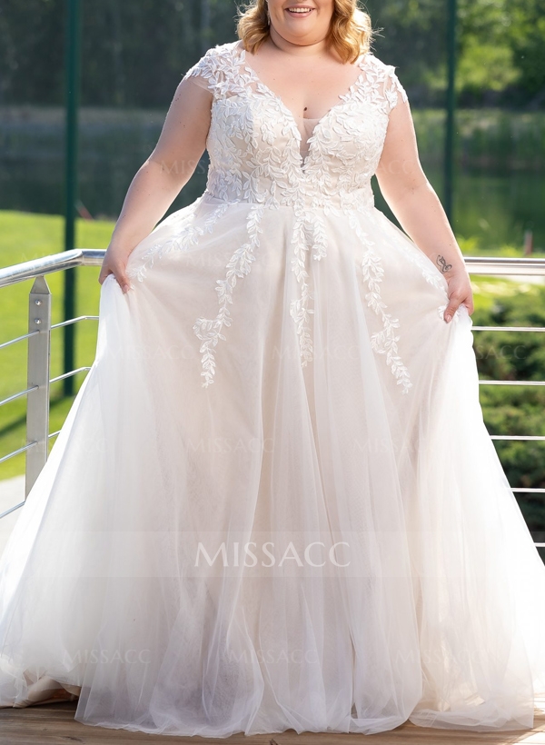 Plus Size A-Line V-Neck Sleeveless Sweep Train Tulle Wedding Dresses With Lace