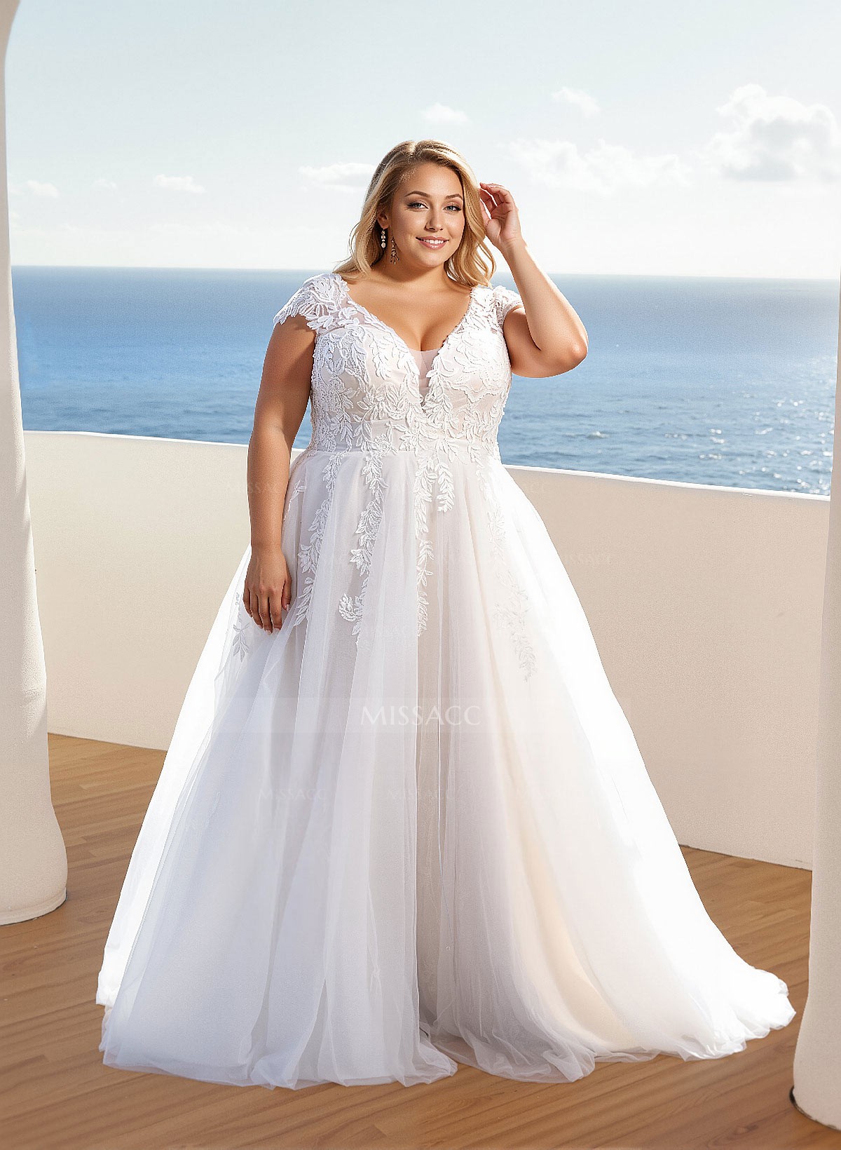 Plus Size A-Line V-Neck Sleeveless Sweep Train Tulle Wedding Dresses With Lace