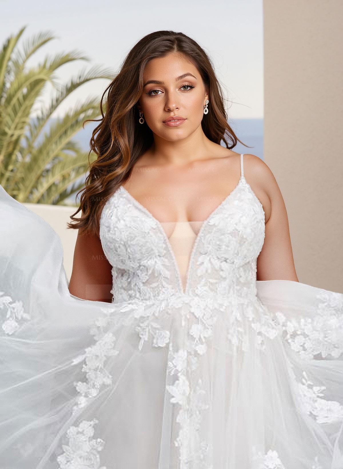 Plus Size A-Line V-Neck Sleeveless Sweep Train Tulle Wedding Dresses With Lace