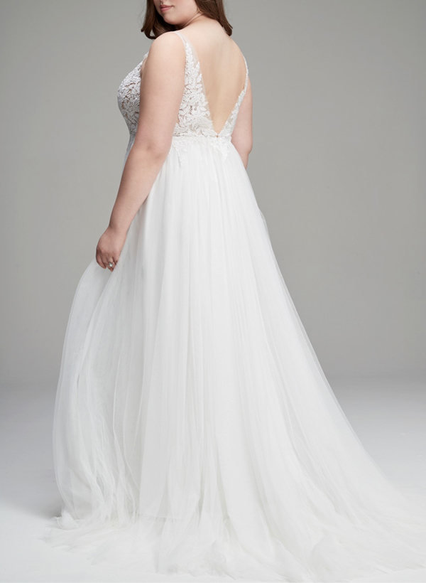 Plus Size A-Line V-Neck Sleeveless Sweep Train Tulle Wedding Dresses With Lace